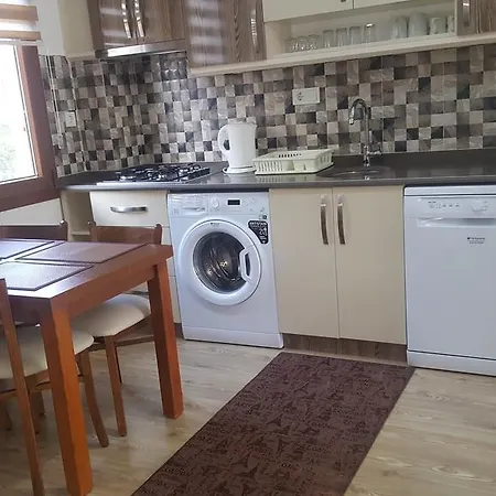 Apartmanhotel Burak Apart *