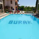 Apartmanhotel Burak Apart *